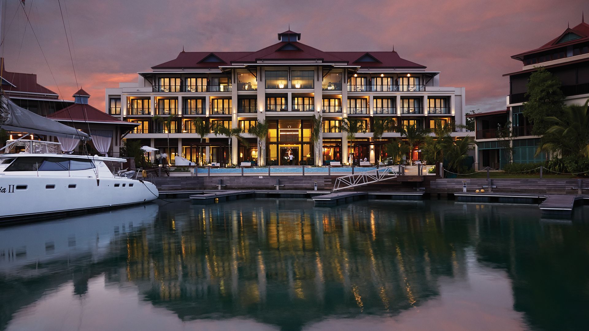 Eden Bleu Hotel » Matoke